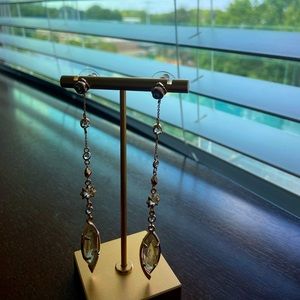 Kendra Scott shoulder hugging earrings